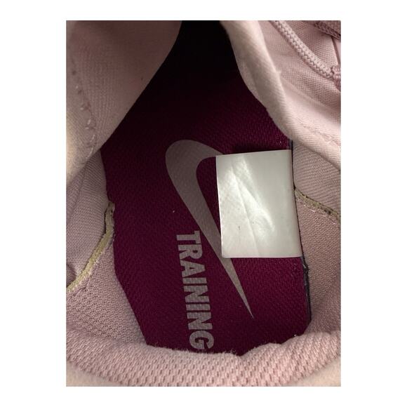 Size 10 Nike Air Zoom Elevate Training Running Shoes AA1213-500 Lavender Womens - Picture 12 of 12